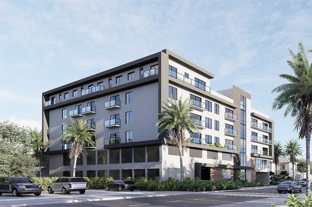 2 of 6 - 1840 Mayo St, Hollywood, FL