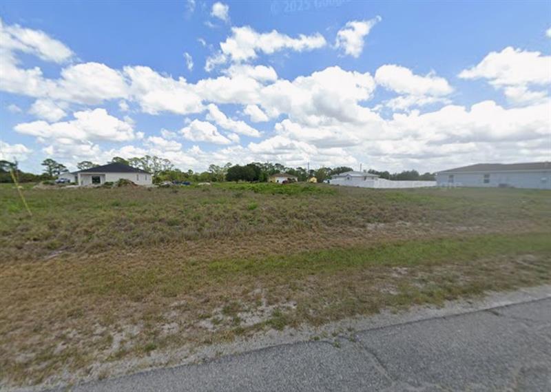 9048 Green Cir, Port LaBelle