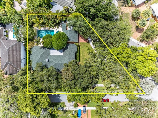 1 of 38 - 1017 Se 13th Ter, Fort Lauderdale, FL
