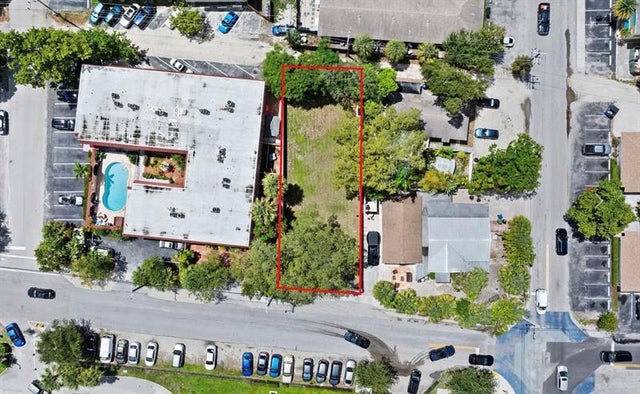 3 of 8 - 1539 Miami Rd, Fort Lauderdale, FL