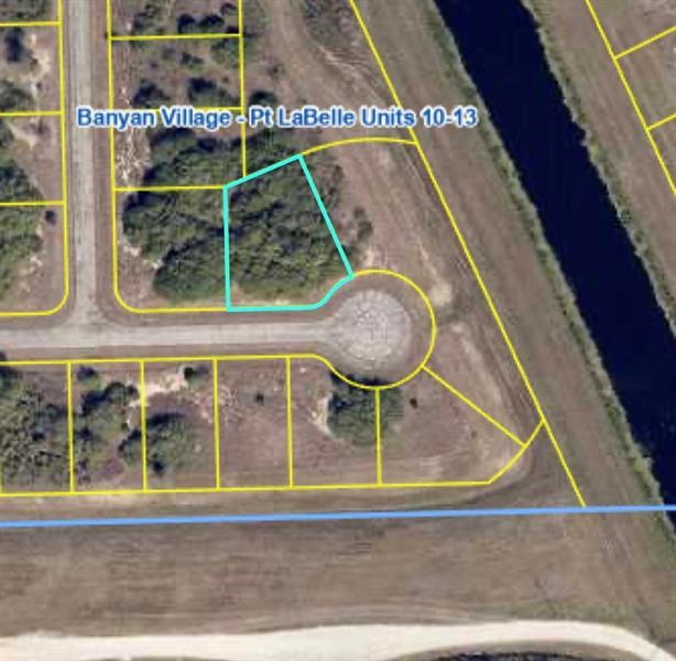 993 Quinton Dr, Labelle