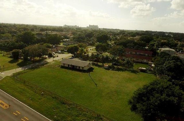 3 of 12 - 4041 Sw 52nd Street, Dania, FL
