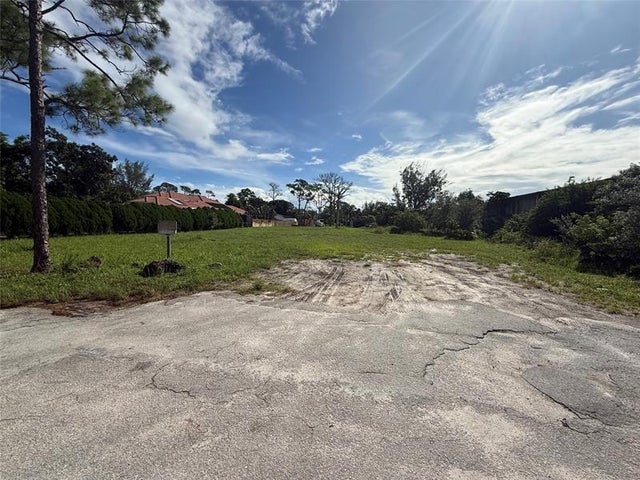 4 of 11 - 5740 Nw 72 Way, Parkland, FL
