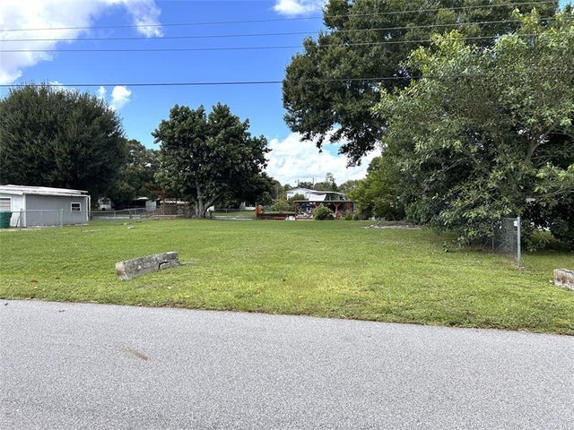 4 of 15 - 2909 Se 38th Ave, Okeechobee, FL