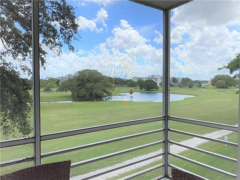 2691 S Course Dr 305, Pompano Beach