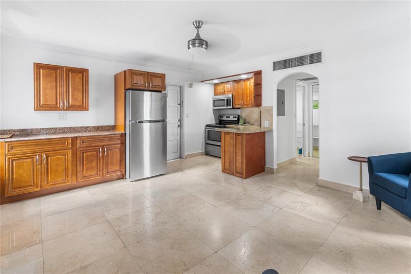 2601 S Course Dr 201, Pompano Beach