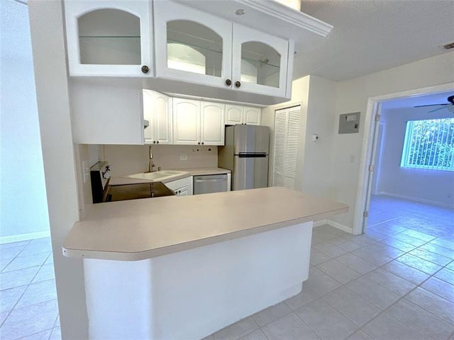 5 of 11 - 2175 Ne 56th St 109, Fort Lauderdale, FL