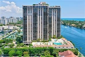 19667 Turnberry Way 3l, Aventura