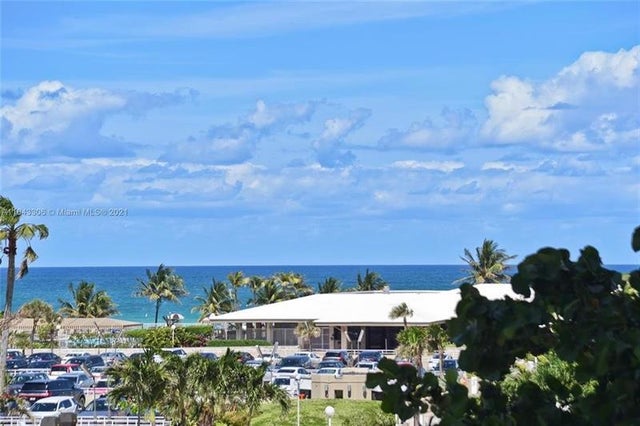 3 of 11 - 1985 S Ocean Dr 3m, Hallandale, FL