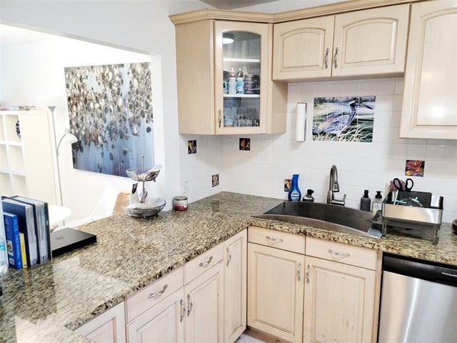 3 of 20 - 2950 N Palm Aire Dr 208, Pompano Beach, FL