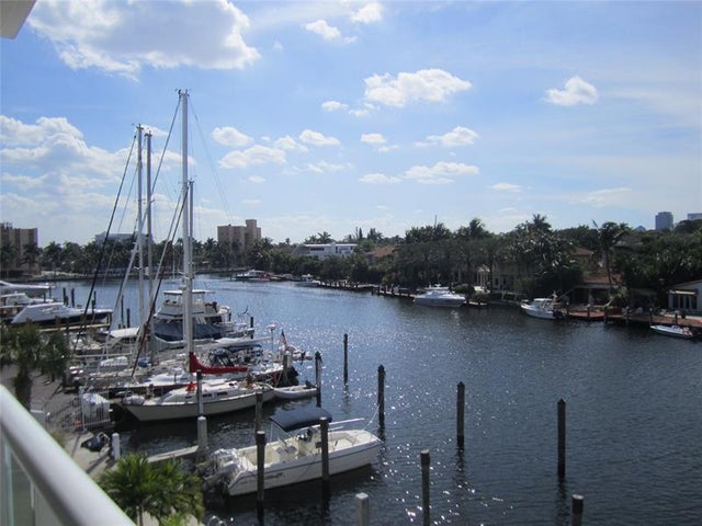 4 of 26 - 45 Hendricks Isle 301, Fort Lauderdale, FL