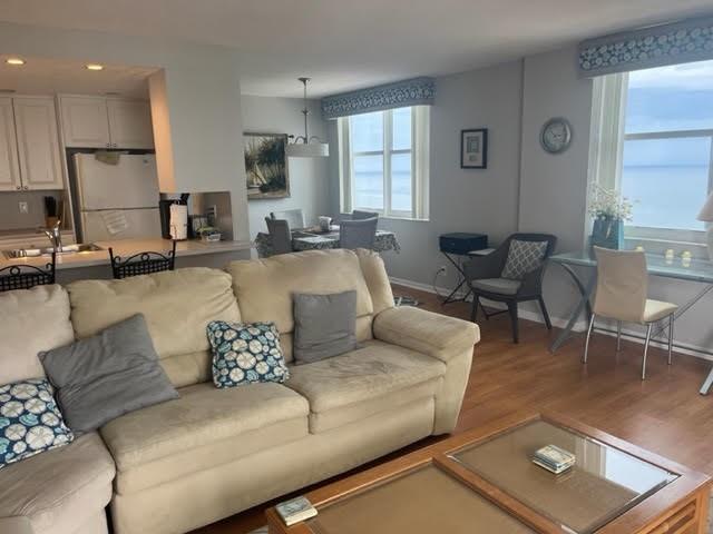 5 of 30 - 101 Briny Ave 2402, Pompano Beach, FL