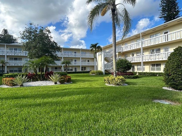 1 of 17 - 194 Dorset 194, Boca Raton, FL