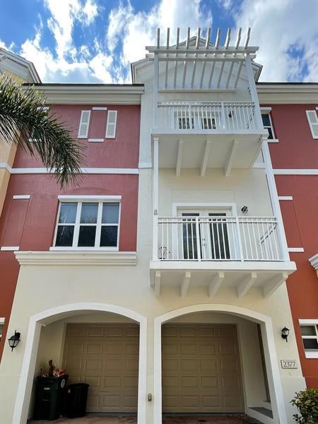 1 of 44 - 2377 Vintage Drive, Lighthouse Point, FL