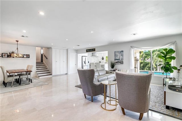 5 of 24 - 2948 Ne 35th Ct, Lighthouse Point, FL