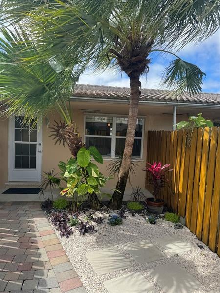 1 of 14 - 728 Ne 13th Ct 9, Fort Lauderdale, FL