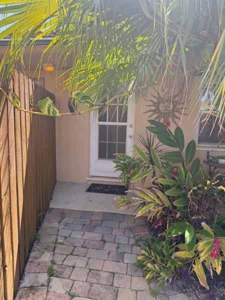 3 of 14 - 728 Ne 13th Ct 9, Fort Lauderdale, FL