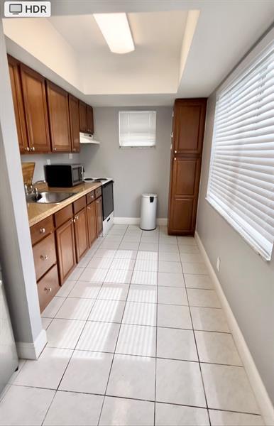1 of 12 - 321 Sw 14th St 1, Fort Lauderdale, FL