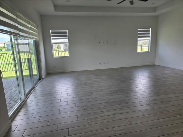 5 of 27 - 1083 Tangled Orchard Trce, Loxahatchee, FL