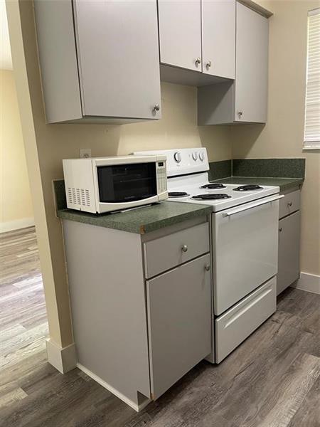 4 of 9 - 317 N 61st Ter 8, Hollywood, FL