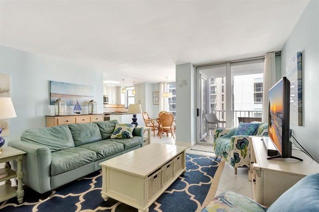3 of 48 - 1010 S Ocean Blvd 815, Pompano Beach, FL