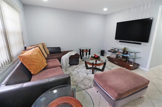 4 of 20 - 9050 Nw 28th St 134, Coral Springs, FL