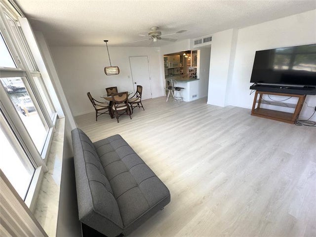 5 of 44 - 1 Las Olas Circle 117, Fort Lauderdale, FL