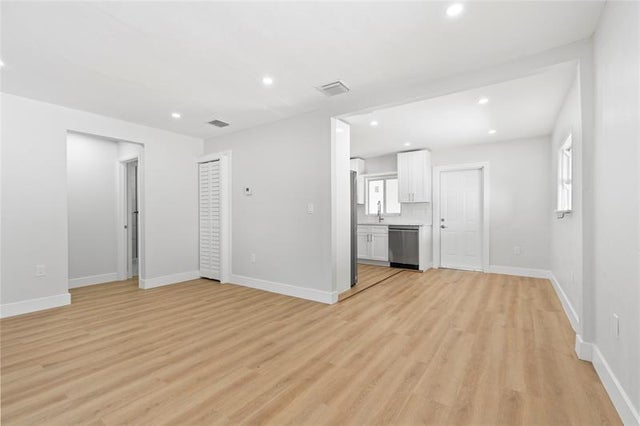 5 of 17 - 1946 Rodman St, Hollywood, FL