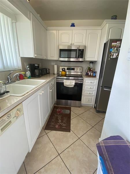 3 of 7 - 2100 Ne 38th St 216, Lighthouse Point, FL