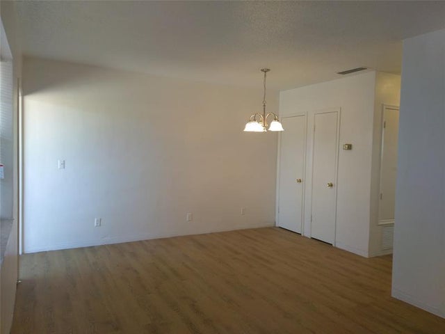 2 of 9 - 5161 Ne 18th Ave 14, Fort Lauderdale, FL