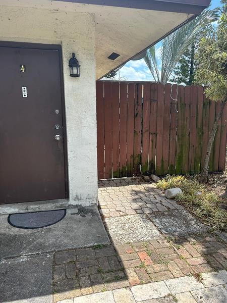 3109 Nw 2nd Ter 4-156, Pompano Beach