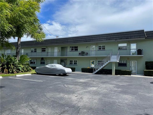 1 of 28 - 1151 Carlton Ct 203, Fort Pierce, FL