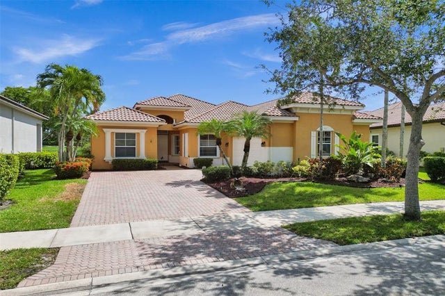 2 of 50 - 11445 Nw 75th Mnr, Parkland, FL