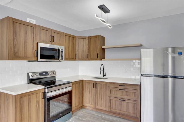 1 of 19 - 260 Nw 19th St 1, Boca Raton, FL