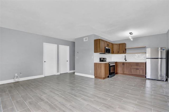 4 of 19 - 260 Nw 19th St 1, Boca Raton, FL