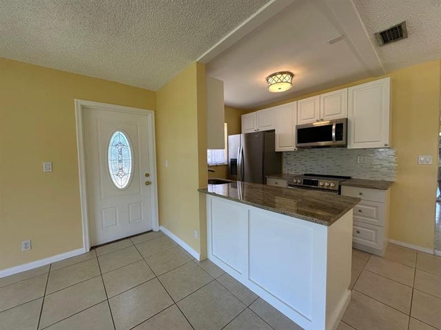 3 of 22 - 665 High Point Dr, Delray Beach, FL