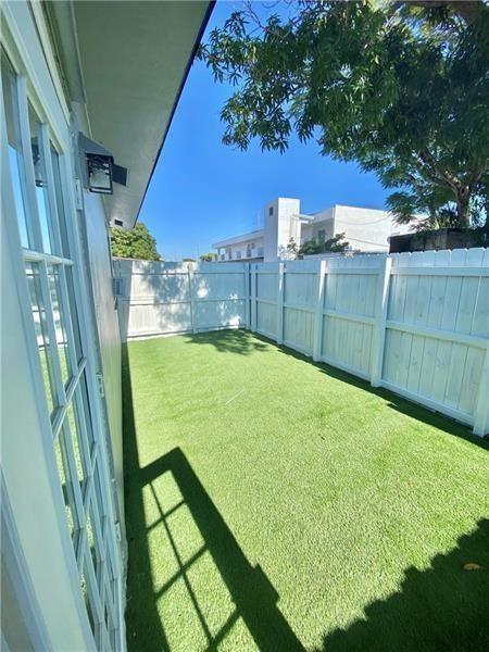 5 of 19 - 18 Sw 5th St 20(back), Hallandale, FL