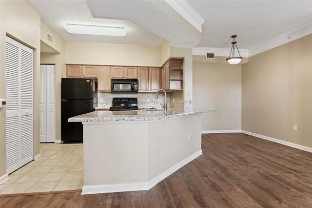 5 of 15 - 9905 Baywinds Dr 2104, West Palm Beach, FL