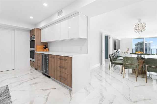 5 of 34 - 777 Bayshore Dr 1704, Fort Lauderdale, FL