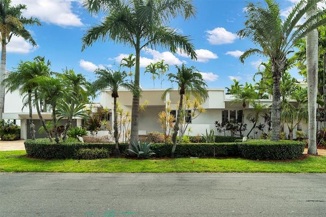1 of 54 - 18 Nurmi Dr, Fort Lauderdale, FL