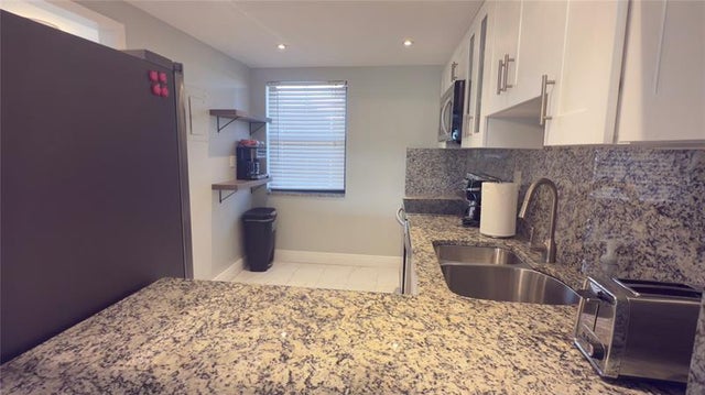4 of 30 - 1401 N Riverside Dr 603, Pompano Beach, FL
