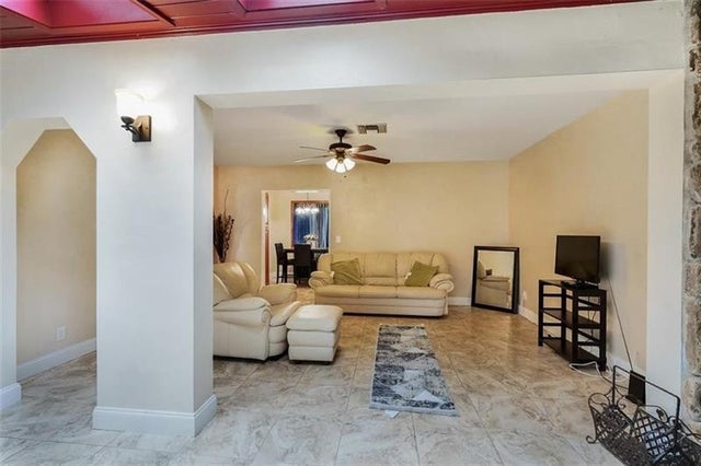 2 of 7 - 617 Lakeside Harbour, Boynton Beach, FL
