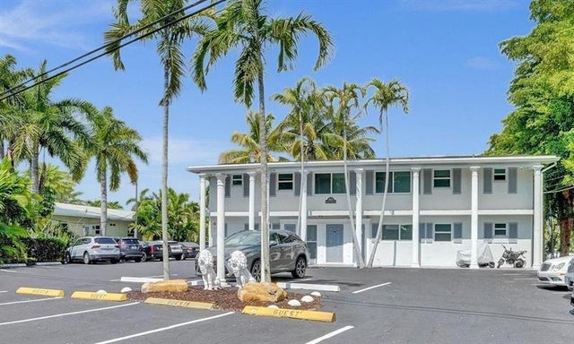3 of 47 - 1821 Middle River Dr 1, Fort Lauderdale, FL