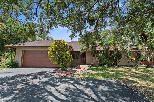 2 of 20 - 16900 Sw 59th Ct, Southwest Ranches, FL