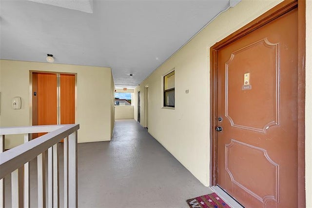 3 of 23 - 2304 S Cypress Bend Dr 512, Pompano Beach, FL