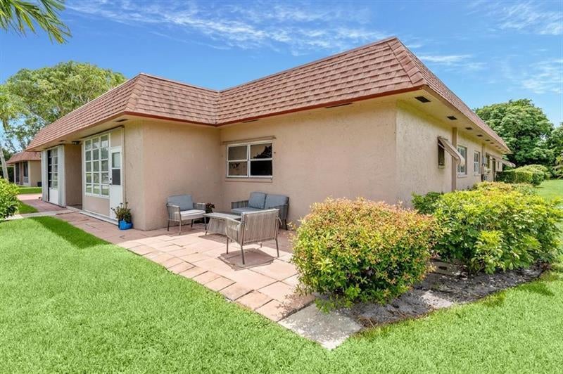 1916 Palmland Dr, Boynton Beach