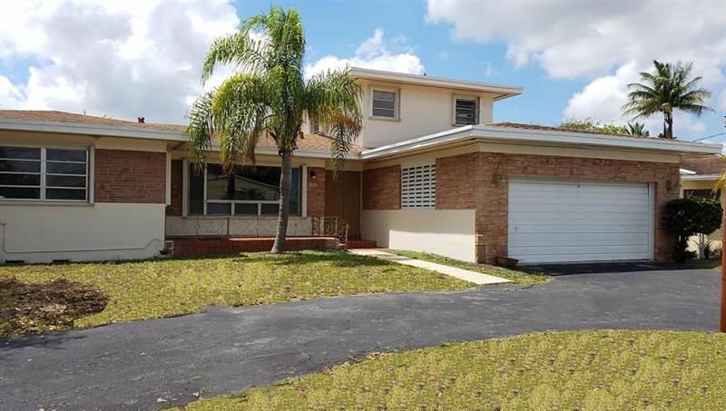 703 Nw 6th St A, Hallandale