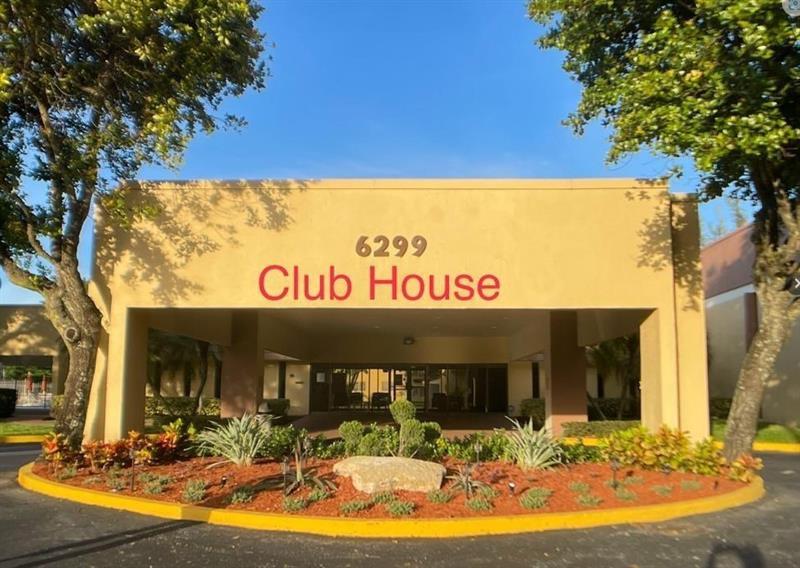 6070 Nw 64th Ave 206, Tamarac