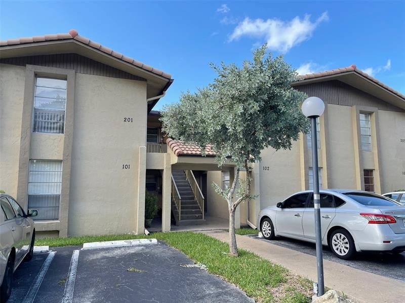 11101 Royal Palm Blvd #201, Coral Springs