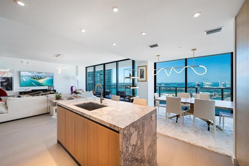 N/A, Miami Beach